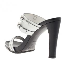 Pre Owned Prada White Leather Buckle Detail Slides Size 40