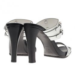 Pre Owned Prada White Leather Buckle Detail Slides Size 40