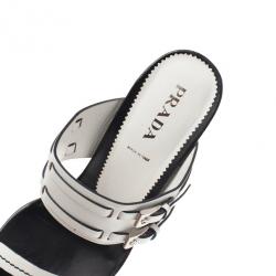 Pre Owned Prada White Leather Buckle Detail Slides Size 40