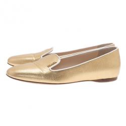 مملوكة مسبقًا Prada Gold Saffiano Leather Smoking Slippers Size 37