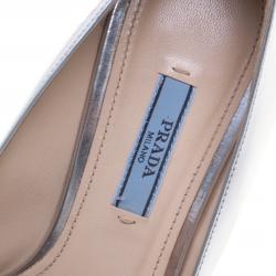 Pre Owned Prada Silver Metallic Leather Pointed Toe Pumps Size 39