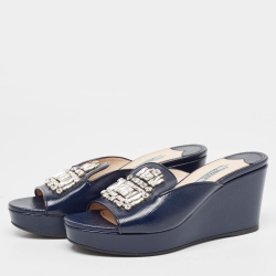 مملوكة مسبقًا Prada Blue Patent Leather Crystal Embellished Wedge Slide Sandals Size 39