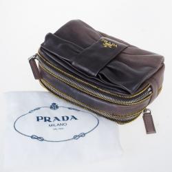 مملوكة مسبقًا Prada Leather Cosmetic Pouch
