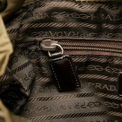 مملوكة مسبقًا Prada Green Tessuto Drawstring Backpack