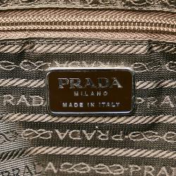 مملوكة مسبقًا Prada Green Tessuto Drawstring Backpack