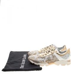 Pre Owned Rene Caovilla Beige/White Lace Flower Embellished Lace Up Sneakers Size 38