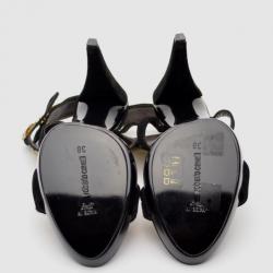 مملوكة مسبقًا Roberto Cavalli Black Suede Jeweled Sandals Size 38