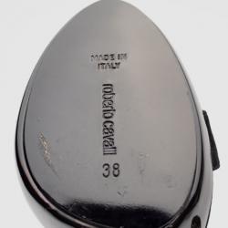 مملوكة مسبقًا Roberto Cavalli Black Suede Jeweled Sandals Size 38