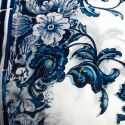 Pre Owned Roberto Cavalli Blue & White Tile Printed Silk Stole