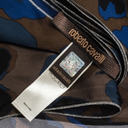 Pre Owned وشاح روبرتو كافالي حرير مطبوع كاموفلاغ أزرق 