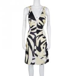 Pre Owned فستان روبرتو كافالي بلا أكمام مكشكش مطبوع متعدد الألوان M