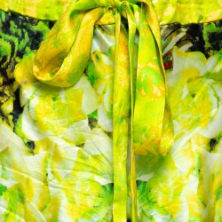 Pre Owned Roberto Cavalli Green Floral Printed Silk Pants L