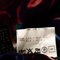 Pre Owned بلوزة روبرتو كافالي شفافة سموكد حرير مطبوع بنفسجي مقاس كبير (لارج)