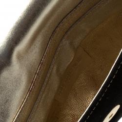 Pre Owned حقيبة كلتش روبرتو كافالي سوار ثعبان ساتان سوداء