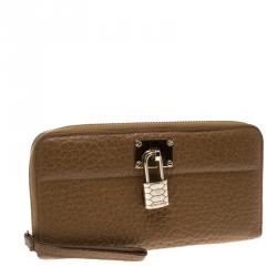 Pre Owned Roberto Cavalli Brown Leather Padlock Zip Around Wallet