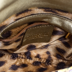 مملوكة مسبقًا Roberto Cavalli Multicolor Floral Print Satin Serpent Bracelet Wristlet Clutch     