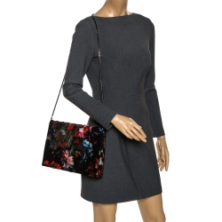 Pre Owned حقيبة كتف روبرتو كافالي سلسلة قلاب طباعة زهور متعددة الألوان