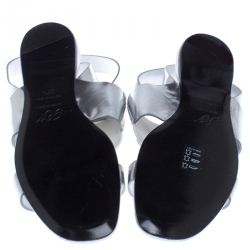 Pre Owned Roger Vivier Metallic Silver/White Leather Chips Embellished Flat Sandals Size 35.5