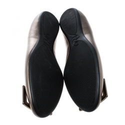 Pre Owned Roger Vivier Metallic Bronze Leather Gommette Ballet Flats Size 40