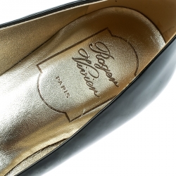 Roger Vivier Black Patent Leather Gommette Ballet Flats Size 38
