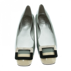 Pre Owned Roger Vivier Grey/Off White Patent Leather Buckle Detail Square Cap Toe Ballet Flats Size 39.5