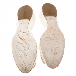 Pre Owned Roger Vivier Cream Patent Leather Chips D'Orsay Buckle Flats Size 37