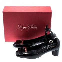 Roger Vivier Black Leather Buckle Detail Ankle Strap Pumps Size 38.5