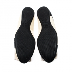 Pre Owned Roger Vivier Black And White Leather Buckle Detail Square Cap Toe Ballet Flats 37.5