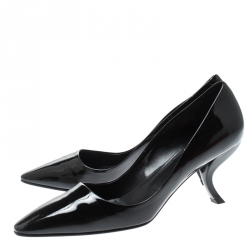 Pre Owned Roger Vivier Black Patent Leather Curved Heel Pumps Size 36.5