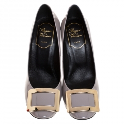 Pre Owned Roger Vivier Grey Patent Leather Trompette Pumps Size 35.5