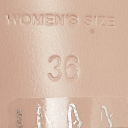 Pre Owned Roger Vivier Silver Leather Slide Sandals Size 36