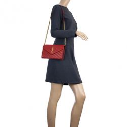 مملوكة مسبقًا Yves Saint Laurent Red Cassandre Large Quilted Shoulder Bag