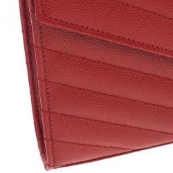 مملوكة مسبقًا Yves Saint Laurent Red Cassandre Large Quilted Shoulder Bag