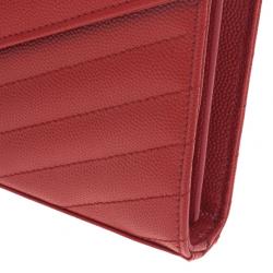 مملوكة مسبقًا Yves Saint Laurent Red Cassandre Large Quilted Shoulder Bag