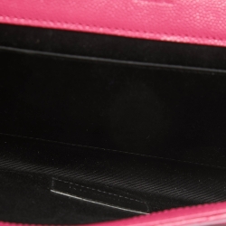 Pre Owned حقيبة كلتش سان لوران جلد ماتيلاسيه وردي مونوغرامي ظرفية بحمالة معصم