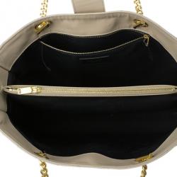 مملوكة مسبقًا Saint Laurent Paris Beige Chevron Leather Classic Monogram Shopping Tote