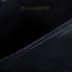 مملوكة مسبقًا Saint Laurent Paris Blue Patent Leather Belle De Jour Clutch