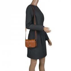 Pre Owned حقيبة كروس سان لوران شارلوت توي جلد بنية