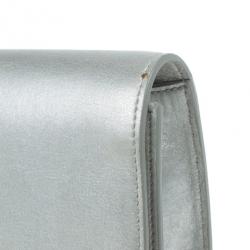 Pre Owned Saint Laurent Paris Silver Leather Foldover Clutch