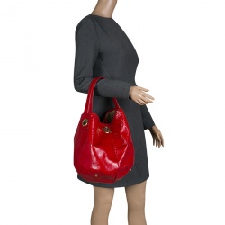 Pre Owned Saint Laurent Red Patent Leather Capri Bucket Bag