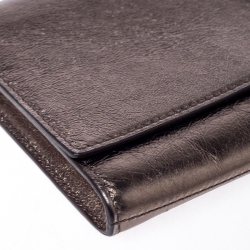 Pre Owned Saint Laurent Metallic Leather Small Belle De Jour Flap Clutch