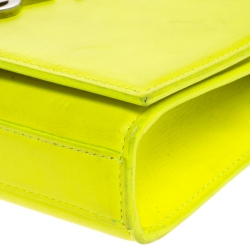 مملوكة مسبقًا Saint Laurent Neon Green Monogram Leather Kate Crossbody Bag 