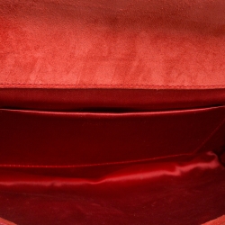 مملوكة مسبقًا Saint Laurent Red Python Belle De Jour Flap Clutch
