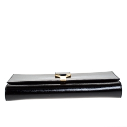 مملوكة مسبقًا Saint Laurent Black Patent Leather Large Chyc Clutch