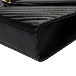 Pre Owned حقيبة كتف سان لوران مغلف مونوغرامية جلد عنابية