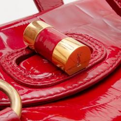 مملوكة مسبقًا Saint Laurent Paris Red Patent Croc Embossed Tote