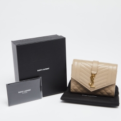 مملوكة مسبقًا Saint Laurent Beige Mix Matelassé Grain Leather Envelope Trifold Compact Wallet