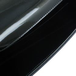 Pre Owned كلتش بغطاء إيف سانت لوران بيلا دي جور أخضر لامع