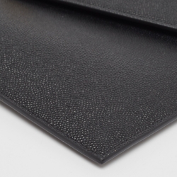 مملوكة مسبقًا حقيبة كلتش سان لوران أب تاون جلد نقشة تمساح أسود