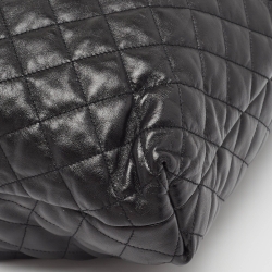 Pre Owned Saint Laurent Black Quilted Leather Maxi Icare Shopper Tote